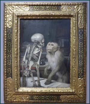 Affe vor Skelett